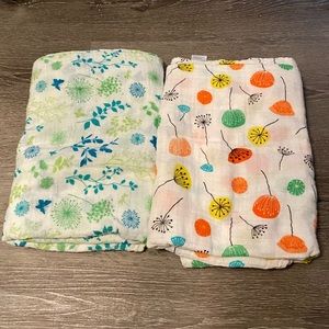 Swaddling blankets